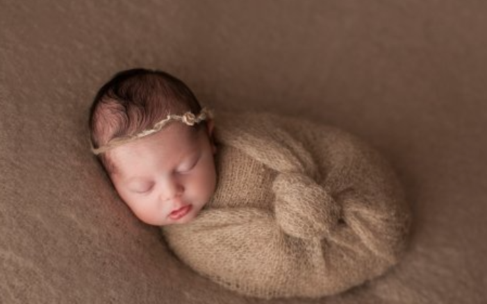 Erin Elizabeth Photography – Newborn Post-Production and Workflow (Premium)